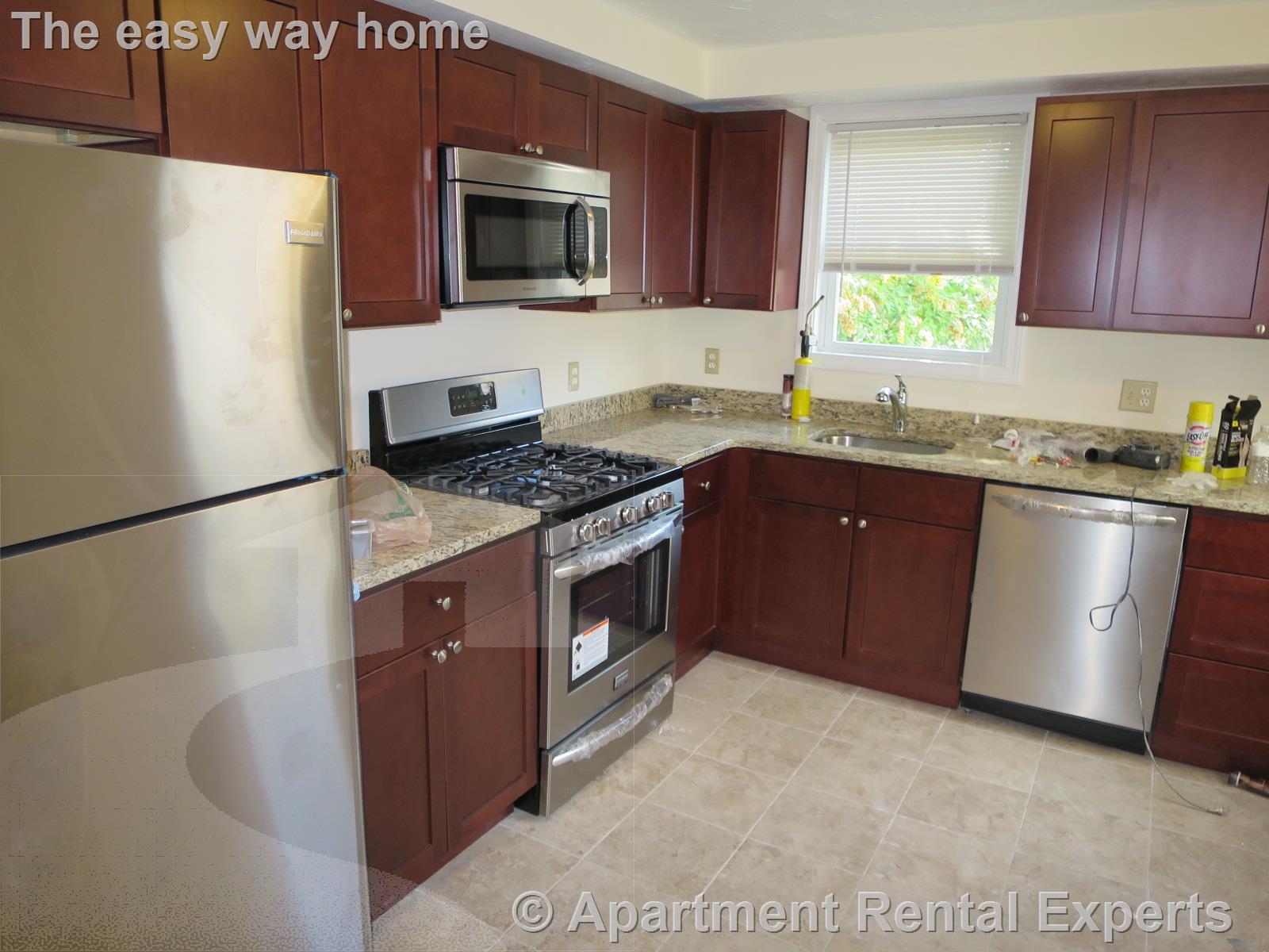 2 bed, 1 bath apartment for rent at 70 Summer St Unit 3L, Union Square — photo 1 of 10