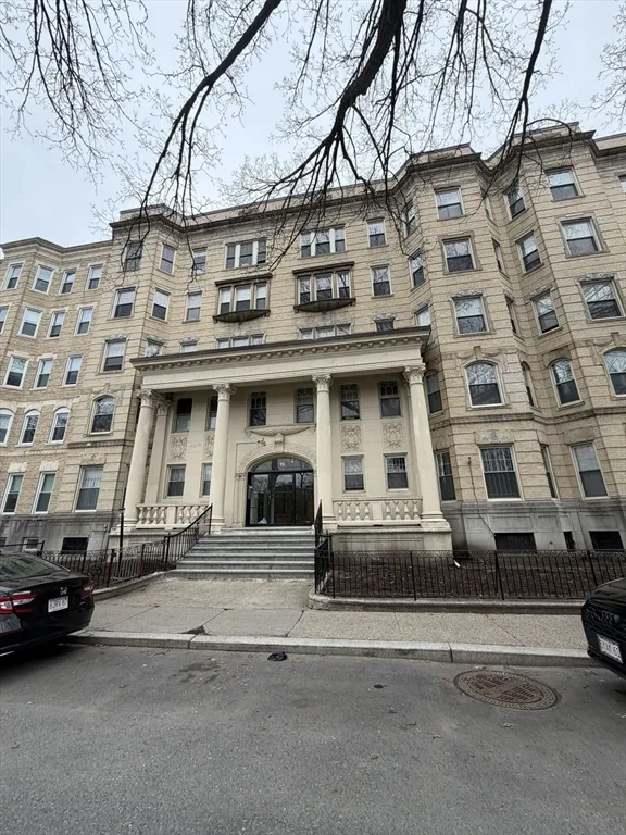 Studio bed, 1 bath apartment for rent at 70 Fenway Unit 12, Fenway — photo 16 of 16