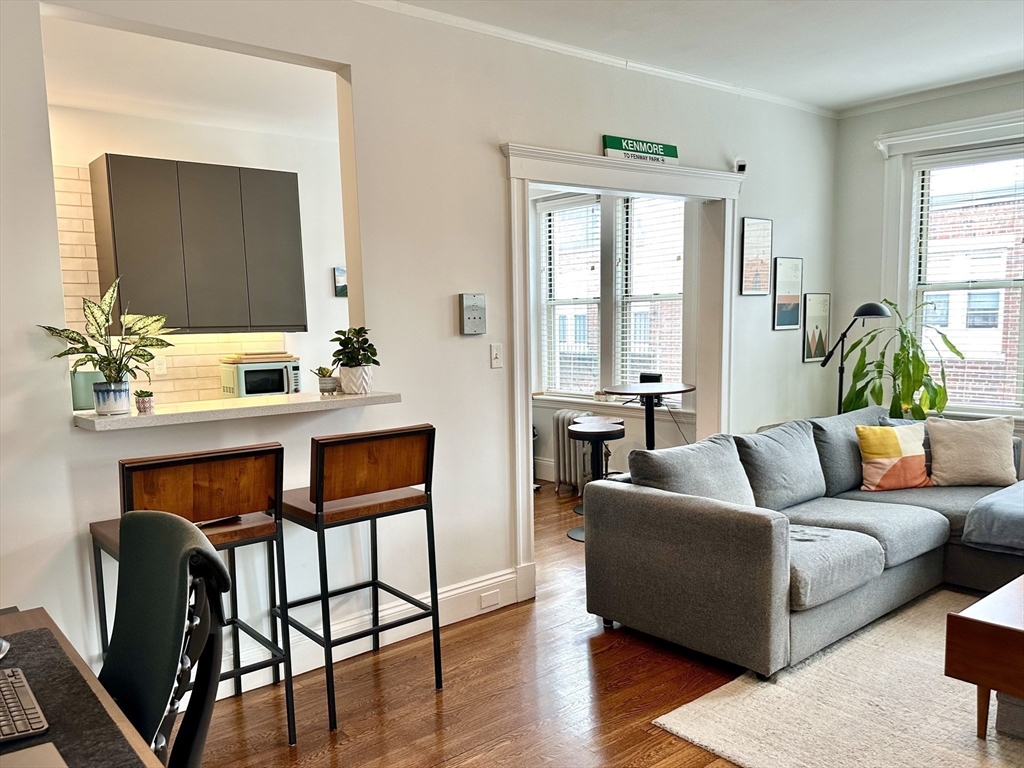 1 bed, 1 bath apartment for rent at 70 Fenway Unit 54, Fenway — photo 5 of 20