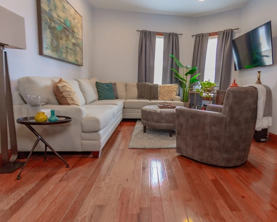 3 bed, 1 bath apartment for rent at 70 Topliff St Unit 2, Boston — photo 4 of 17
