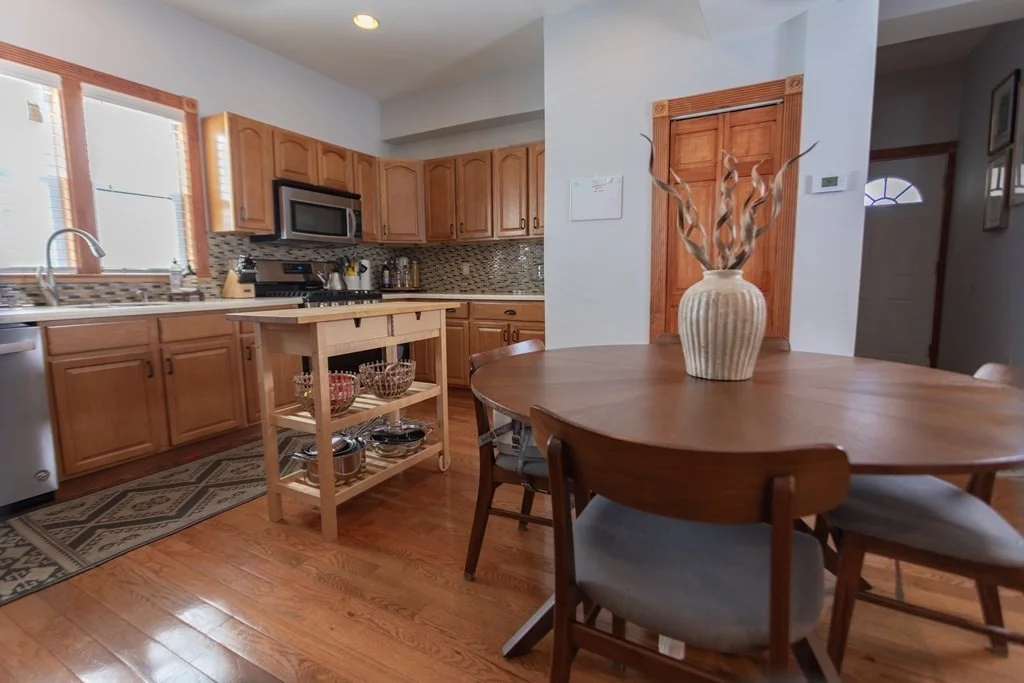 3 bed, 1 bath apartment for rent at 70 Topliff St Unit 2, Boston — photo 8 of 17