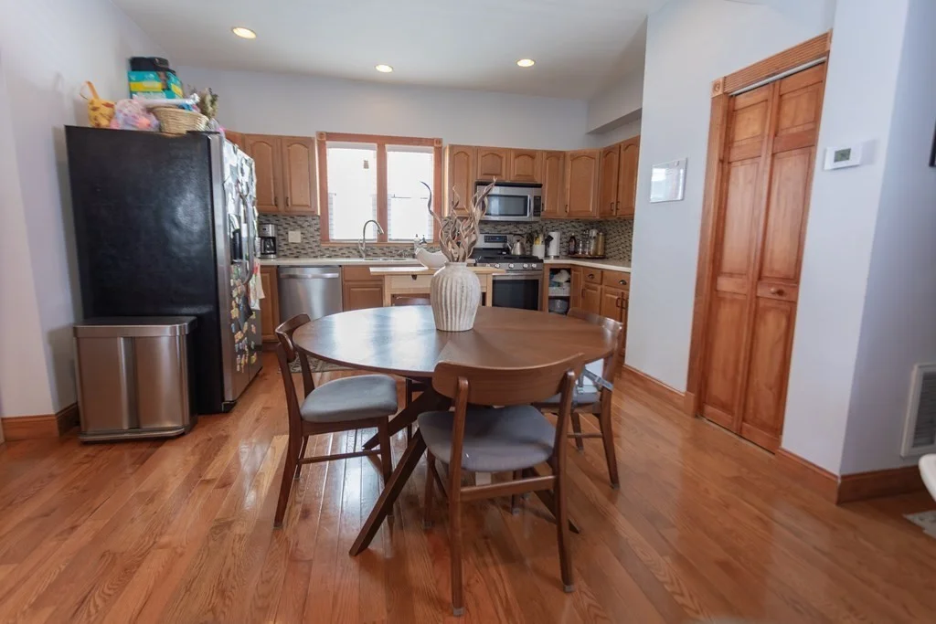 3 bed, 1 bath apartment for rent at 70 Topliff St Unit 2, Boston — photo 6 of 17