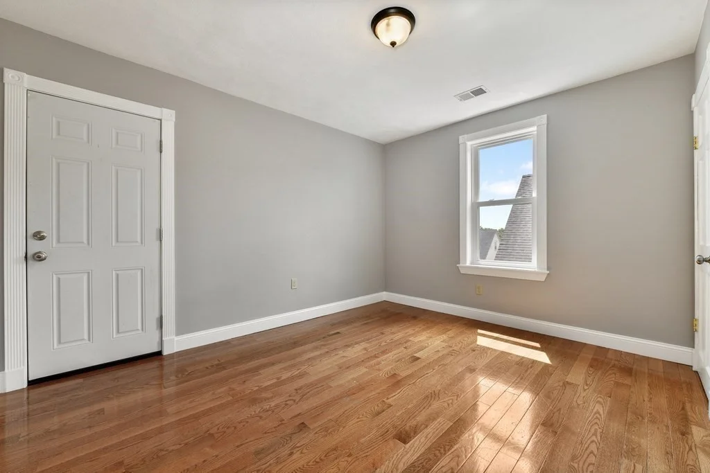 3 bed, 1 bath apartment for rent at 70 Topliff St Unit 3, Dorchester — photo 14 of 17