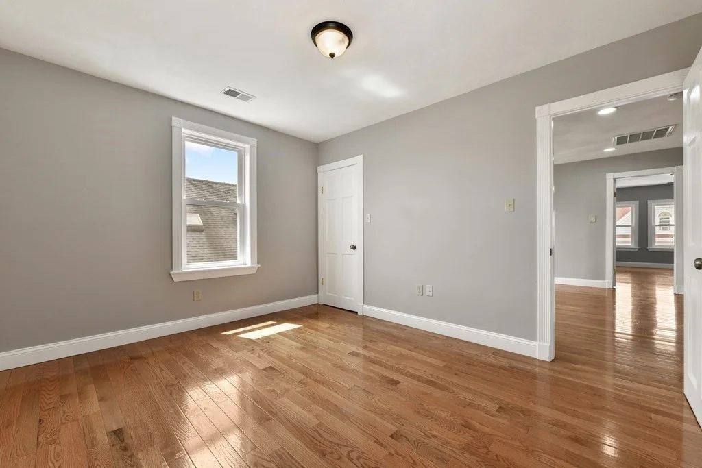 3 bed, 1 bath apartment for rent at 70 Topliff St Unit 3, Dorchester — photo 15 of 17
