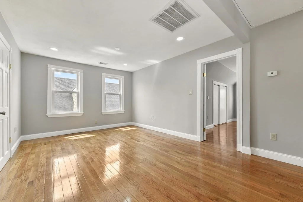 3 bed, 1 bath apartment for rent at 70 Topliff St Unit 3, Dorchester — photo 12 of 17