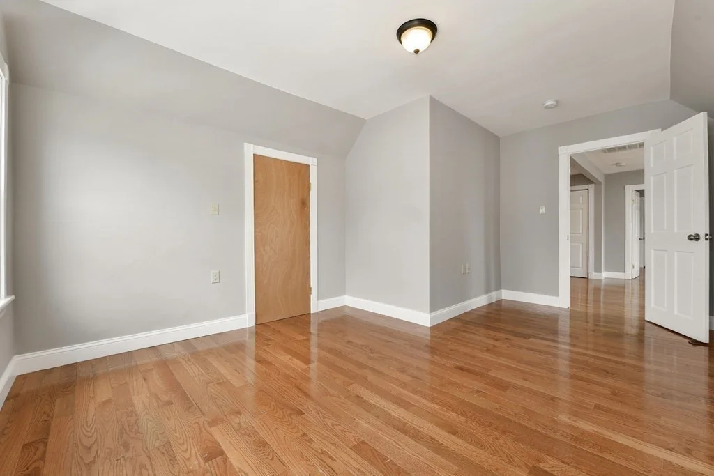3 bed, 1 bath apartment for rent at 70 Topliff St Unit 3, Dorchester — photo 10 of 17