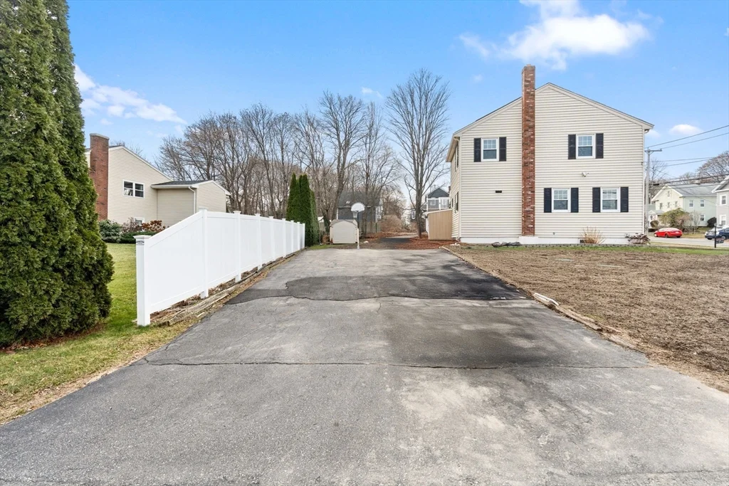 2 bed, 2 bath apartment for rent at 70 W High St Unit 2, Avon — photo 18 of 22