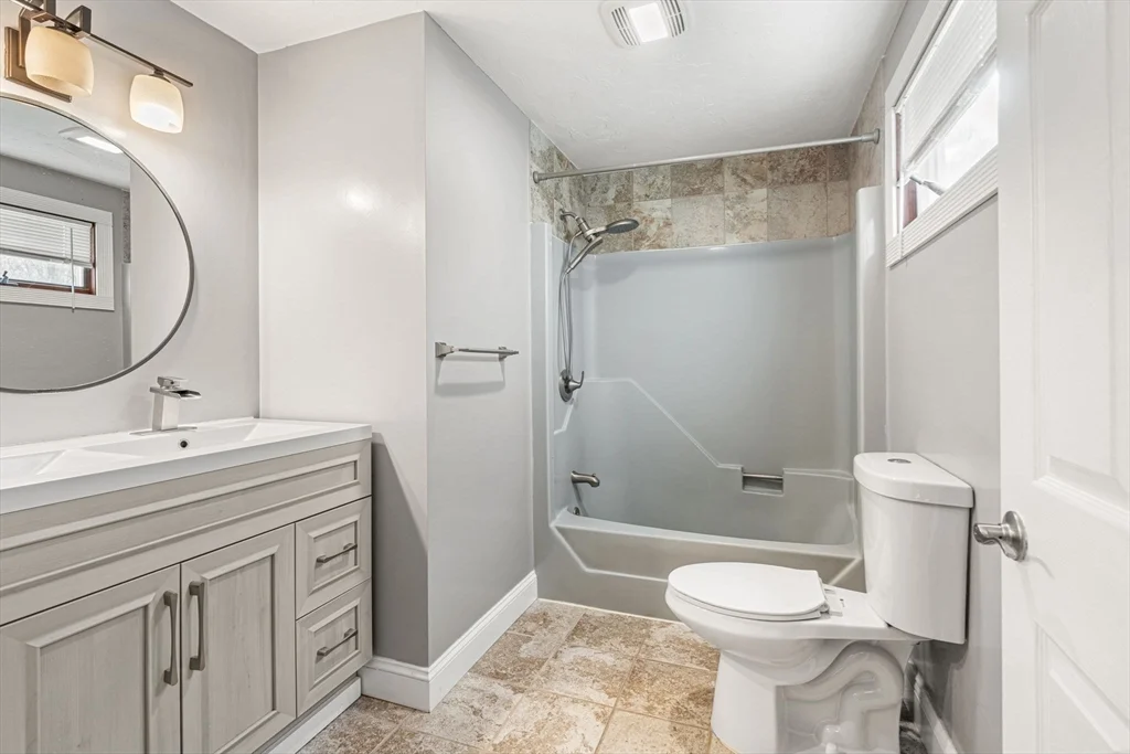 2 bed, 2 bath apartment for rent at 70 W High St Unit 2, Avon — photo 14 of 22