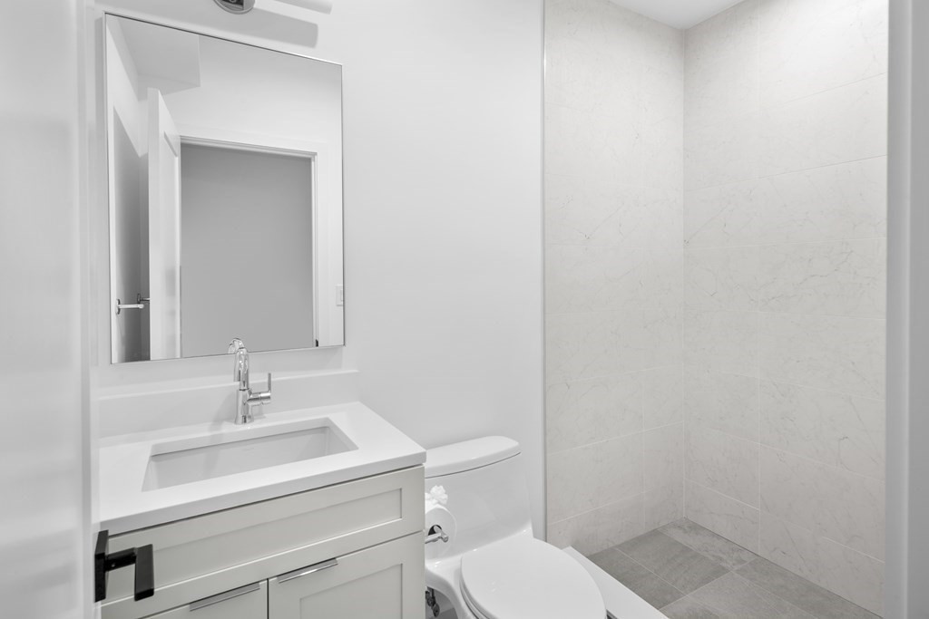 4 bed, 4+ bath apartment for rent at 70 Walker St Unit 4, Newtonville — photo 22 of 34