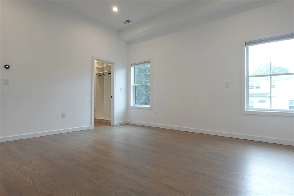 4 bed, 3 bath apartment for rent at 70 Walker Unit 2, Newton — photo 12 of 13