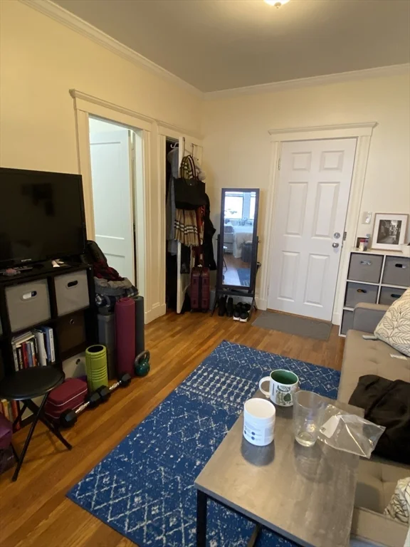 Studio bed, 1 bath apartment for rent at 70 Washington St Unit 9, Malden — photo 4 of 8