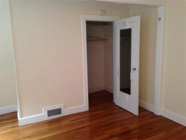 1 bed, 1 bath apartment for rent at 70 West Cedar St Unit 1, Beacon Hill — photo 16 of 17