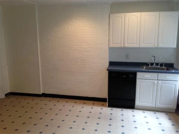1 bed, 1 bath apartment for rent at 70 West Cedar St Unit 1, Beacon Hill — photo 9 of 17