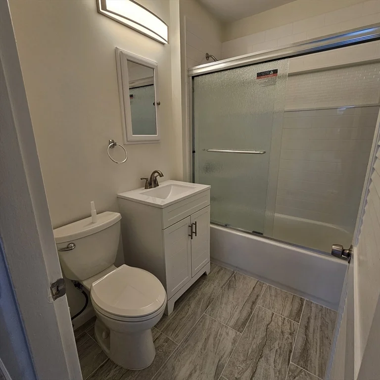 3 bed, 1 bath apartment for rent at 70 Weston St Unit 1, Brockton — photo 7 of 8