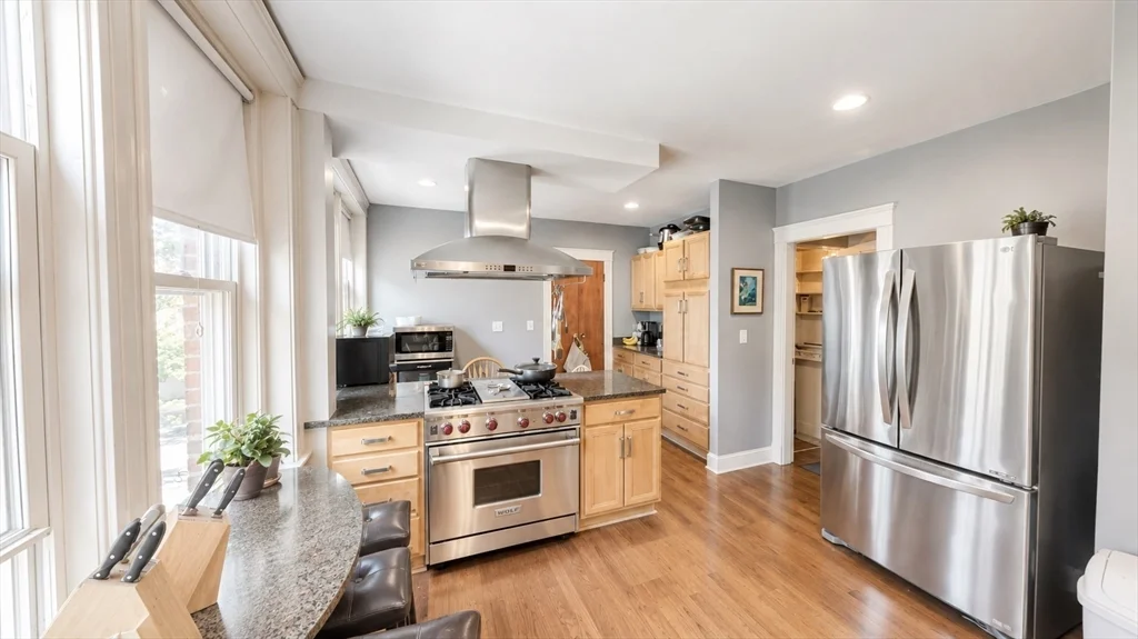 3 bed, 1 bath apartment for rent at 70 Winchester St Unit 2, Coolidge Corner — photo 1 of 12