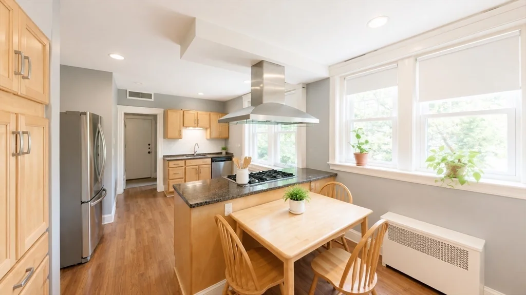 3 bed, 1 bath apartment for rent at 70 Winchester St Unit 2, Coolidge Corner — photo 2 of 12
