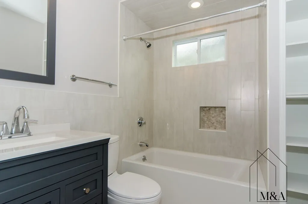 2 bed, 1 bath apartment for rent at 700 Belmont St Unit 1, Watertown — photo 10 of 12