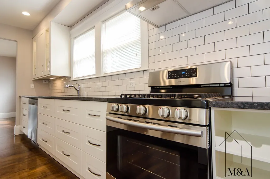 2 bed, 1 bath apartment for rent at 700 Belmont St Unit 1, Watertown — photo 1 of 12