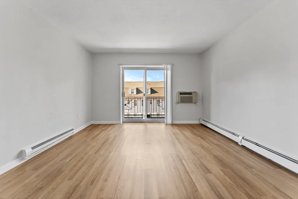2 bed, 1 bath apartment for rent at 700 Cummins Highway Unit 11, Mattapan — photo 15 of 18