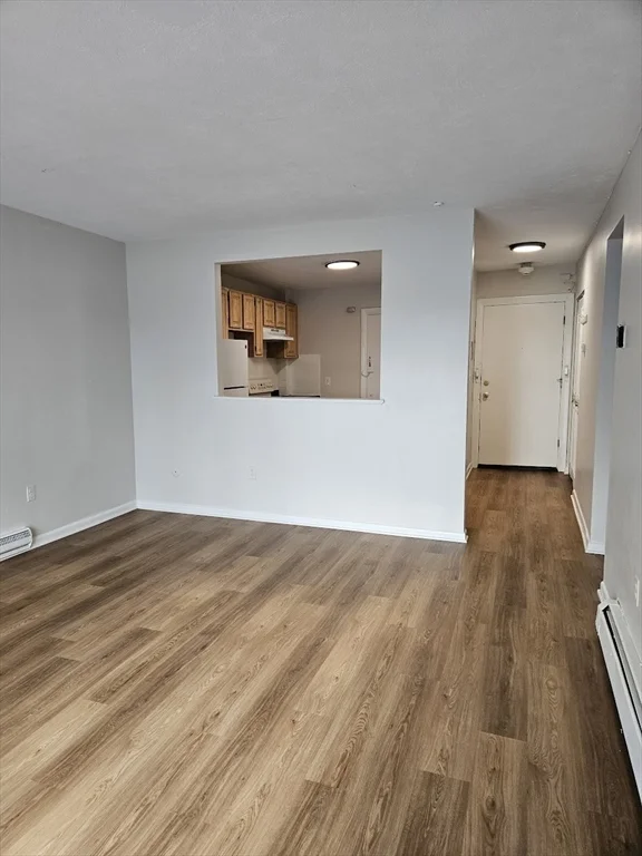 2 bed, 1 bath apartment for rent at 700 Cummins Highway Unit 12, Mattapan — photo 2 of 9