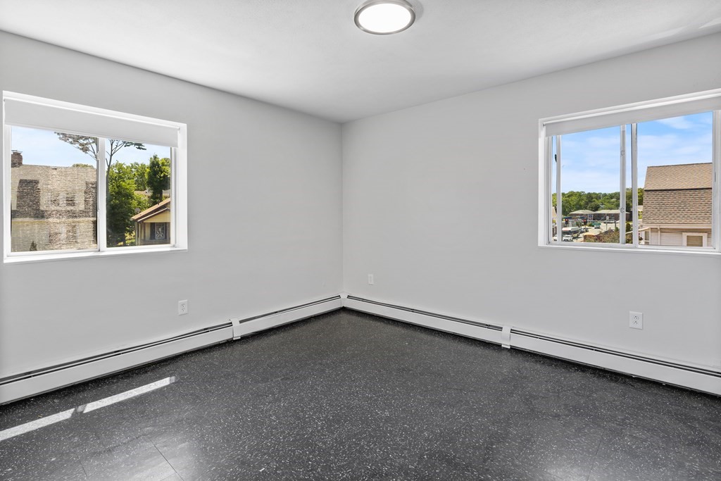 2 bed, 1 bath apartment for rent at 700 Cummins Highway Unit 6, Mattapan — photo 6 of 8