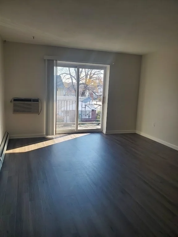 2 bed, 1 bath apartment for rent at 700 Cummins Highway Unit 8, Mattapan — photo 4 of 11