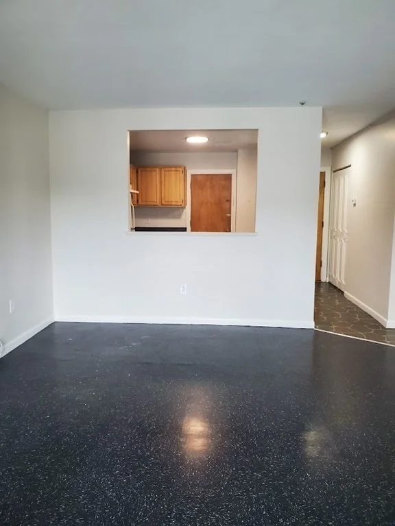 2 bed, 1 bath apartment for rent at 700 Cummins Highway Unit 9, Mattapan — photo 4 of 9