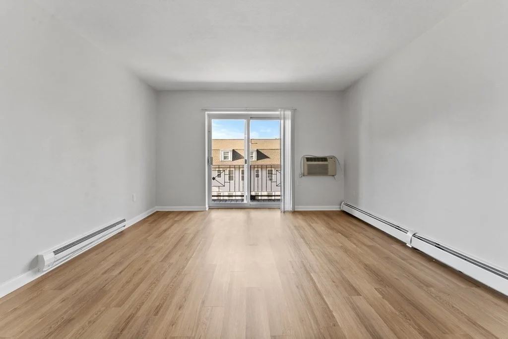 2 bed, 1 bath apartment for rent at 700 Cummins Hwy Unit 7, Mattapan — photo 8 of 17