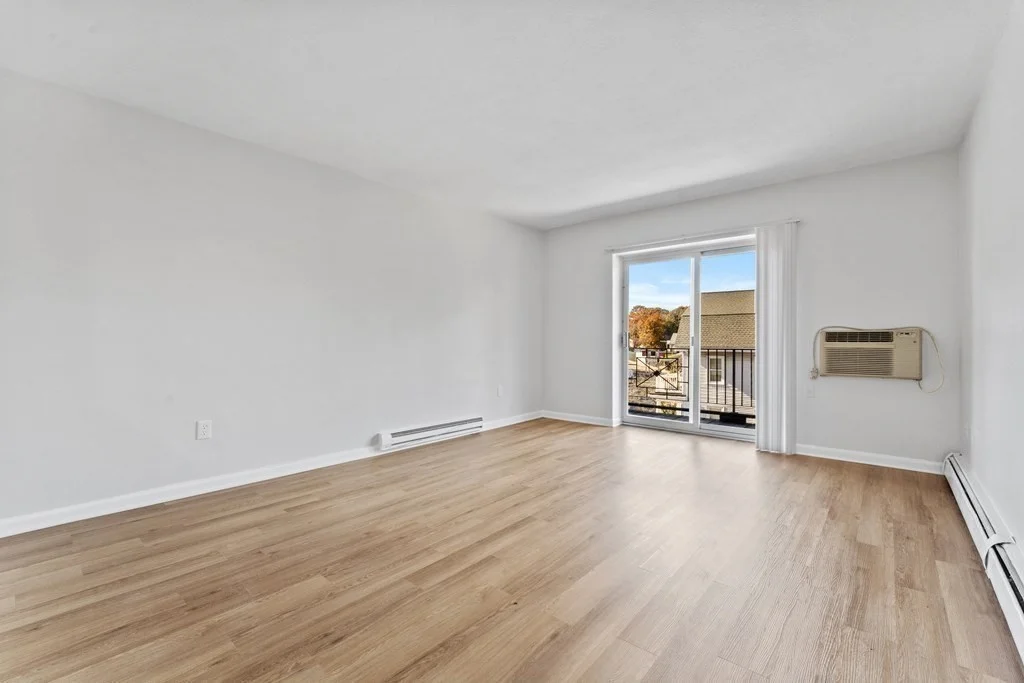 2 bed, 1 bath apartment for rent at 700 Cummins Hwy Unit 7, Mattapan — photo 9 of 17