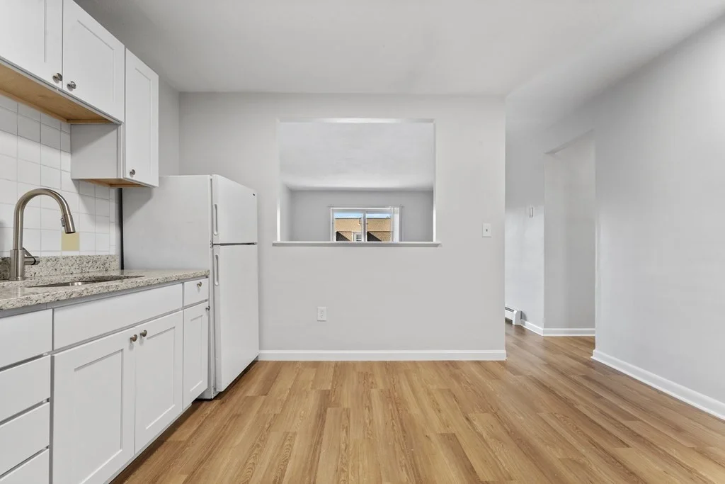 2 bed, 1 bath apartment for rent at 700 Cummins Hwy Unit 7, Mattapan — photo 4 of 17