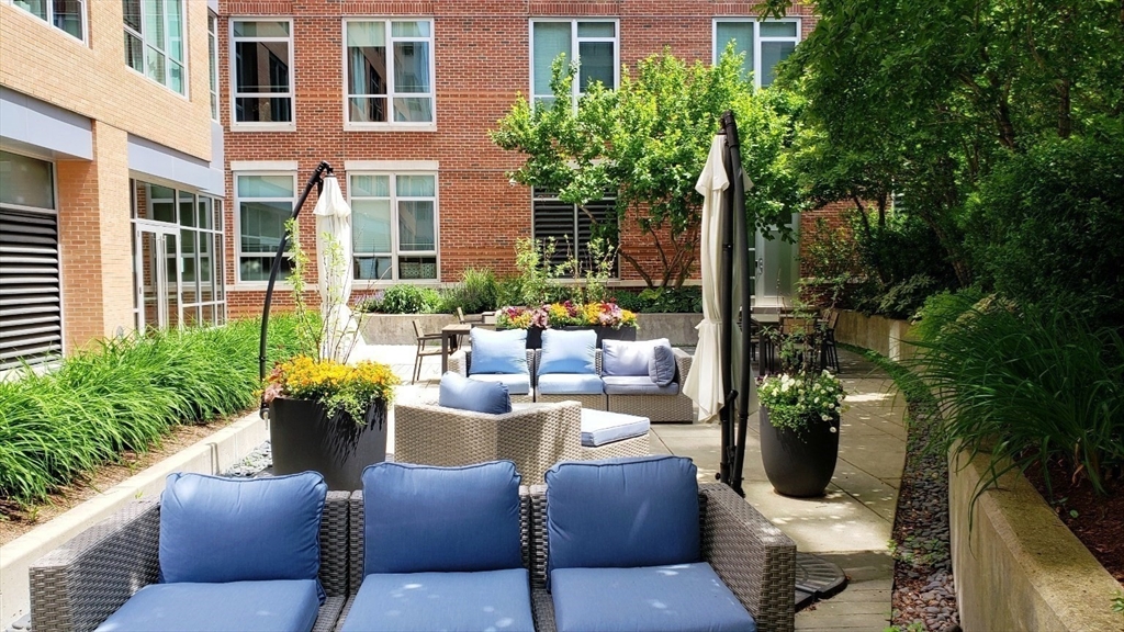 2 bed, 2 bath apartment for rent at 700 Harrison Ave Unit 305, South End — photo 20 of 31