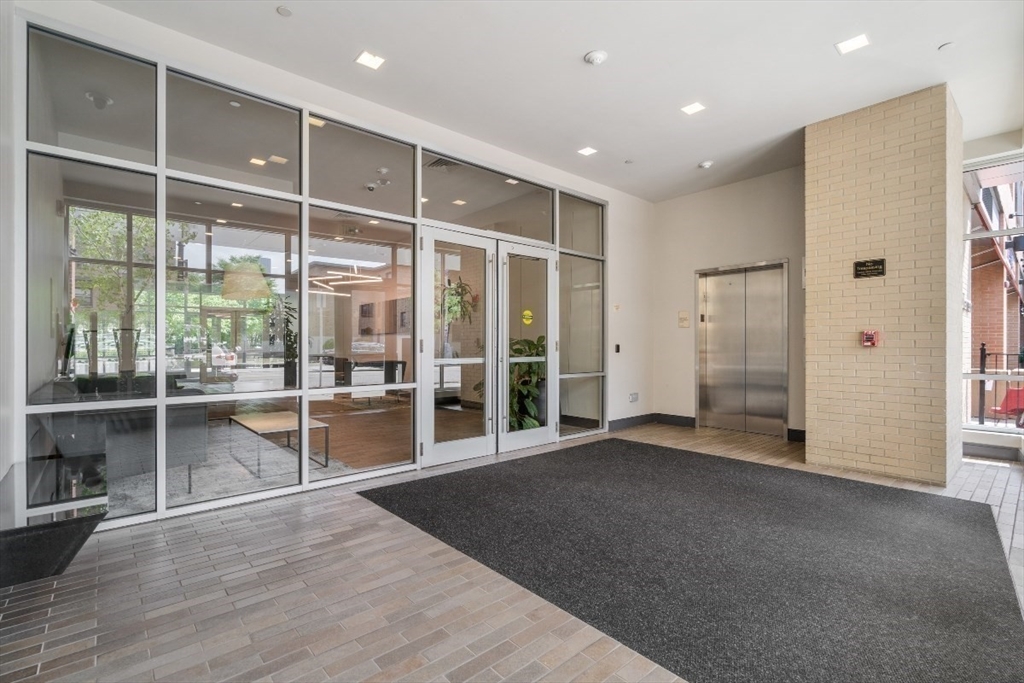 2 bed, 2 bath apartment for rent at 700 Harrison Ave Unit 305, South End — photo 15 of 31