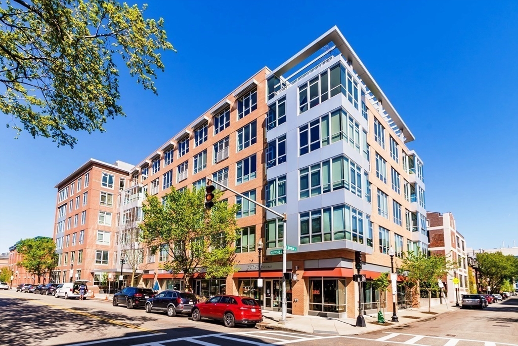2 bed, 2 bath apartment for rent at 700 Harrison Ave Unit 305, South End