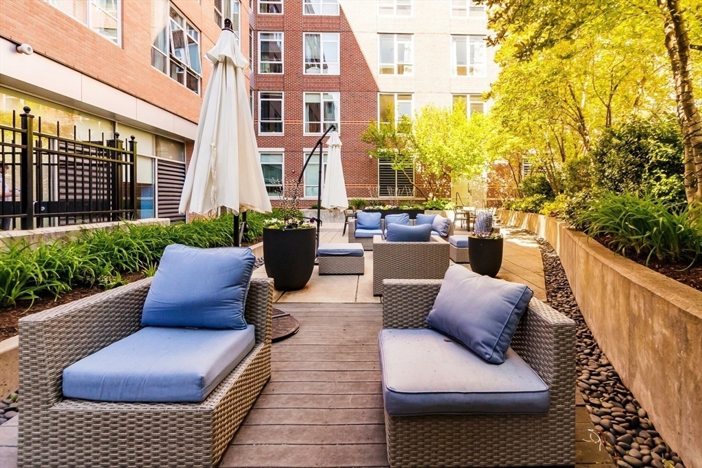 2 bed, 2 bath apartment for rent at 700 Harrison Ave Unit 305, South End — photo 27 of 31