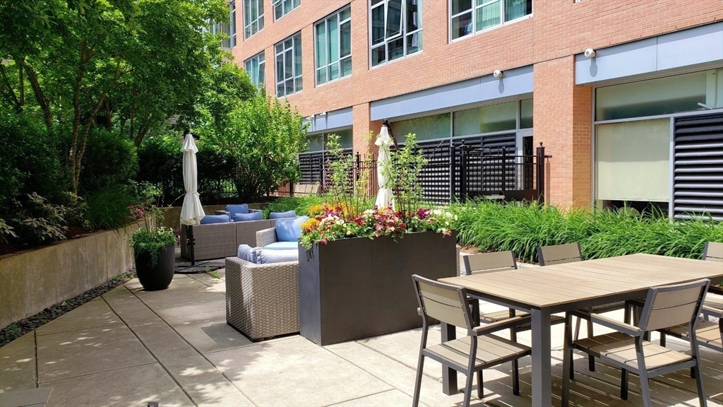 2 bed, 2 bath apartment for rent at 700 Harrison Ave Unit 305, South End — photo 25 of 31