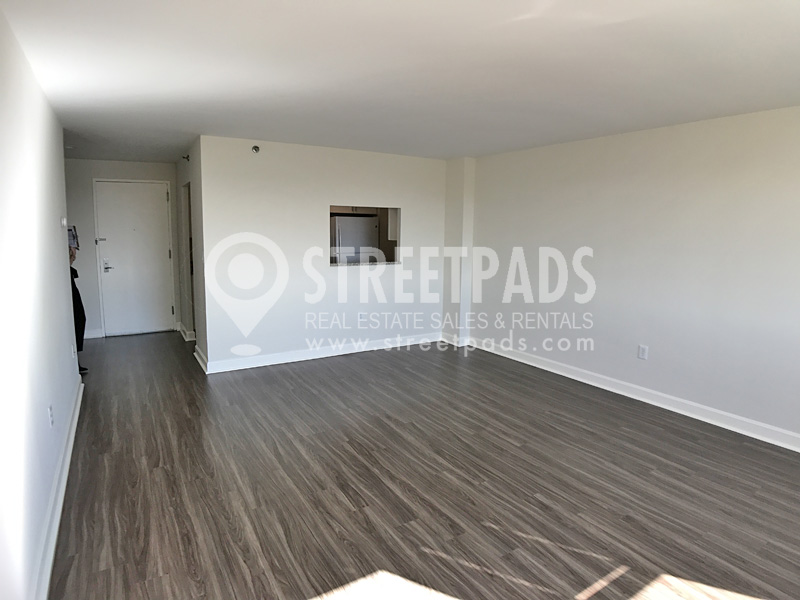 2 bed, 1.5 bath apartment for rent at 700 Huron Ave Unit 4C, Strawberry Hill — photo 8 of 37