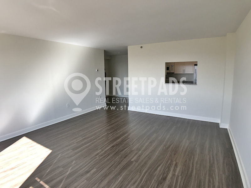 2 bed, 1.5 bath apartment for rent at 700 Huron Ave Unit 4C, Strawberry Hill — photo 9 of 37
