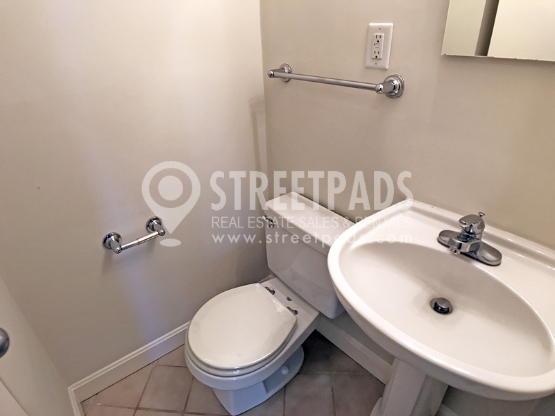 2 bed, 1.5 bath apartment for rent at 700 Huron Ave Unit 4C, Strawberry Hill — photo 22 of 37