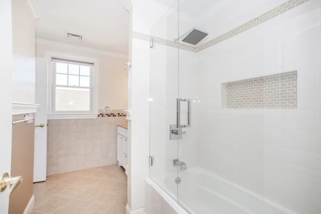 4 bed, 2 bath apartment for rent at 700 Sea St, Quincy — photo 35 of 42