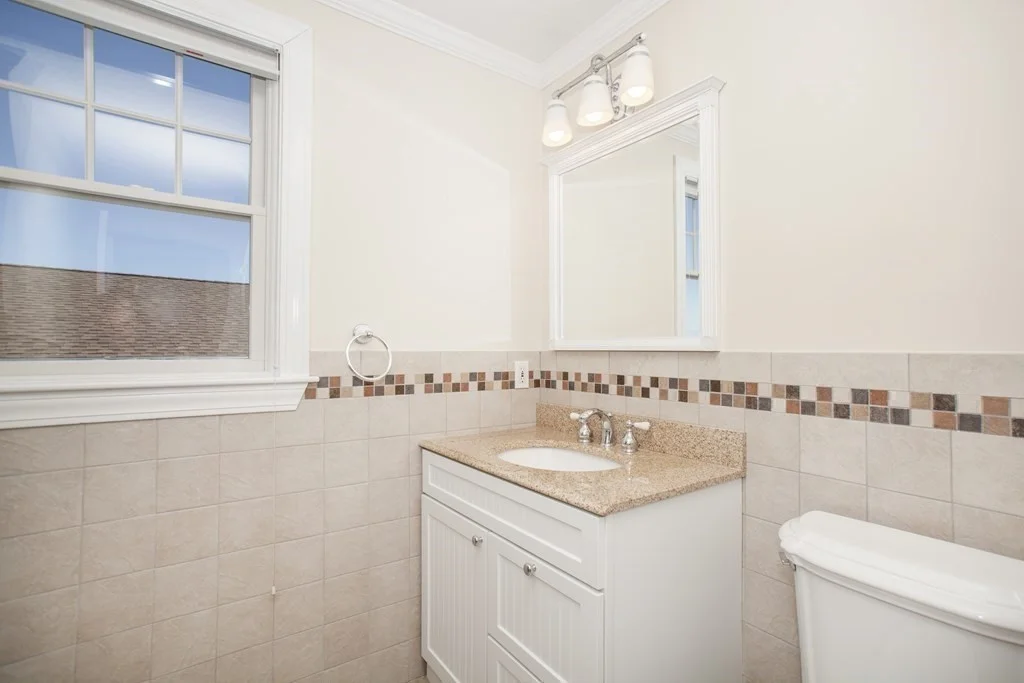 4 bed, 2 bath apartment for rent at 700 Sea St, Quincy — photo 36 of 42