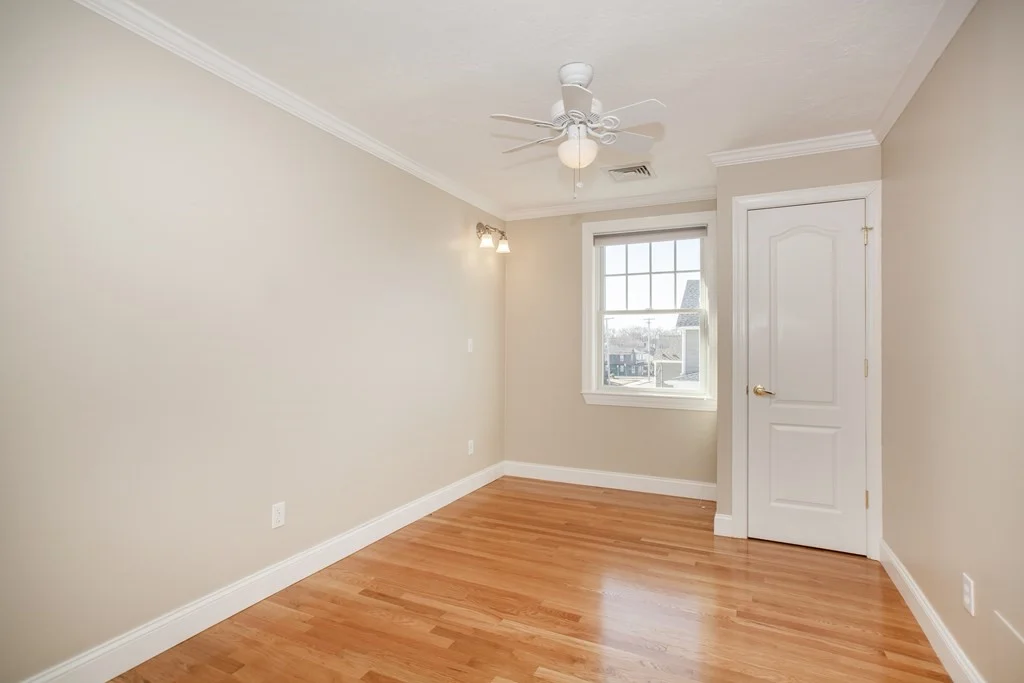 4 bed, 2 bath apartment for rent at 700 Sea St Unit 1, Quincy — photo 12 of 32