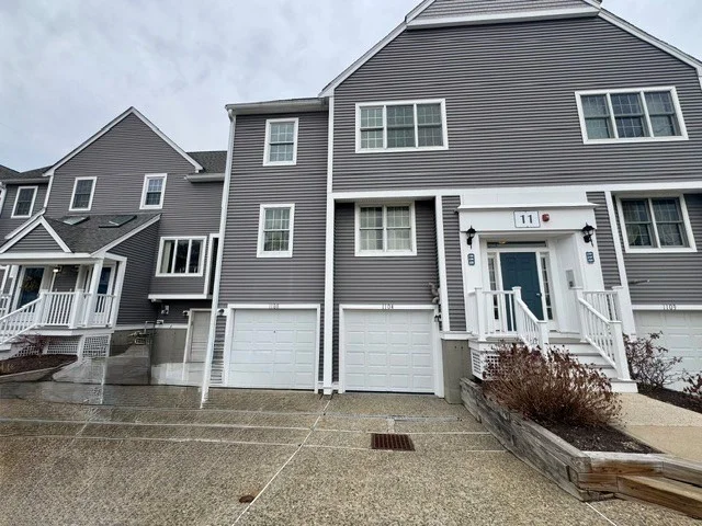 2 bed, 2 bath apartment for rent at 700 Shore Dr Unit 1106, Fall River — photo 1 of 8