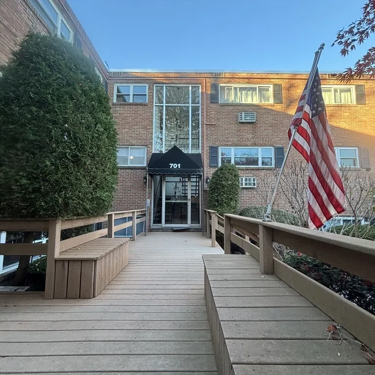 2 bed, 1 bath apartment for rent at 701 Adams St Unit 9, Dorchester — photo 19 of 19