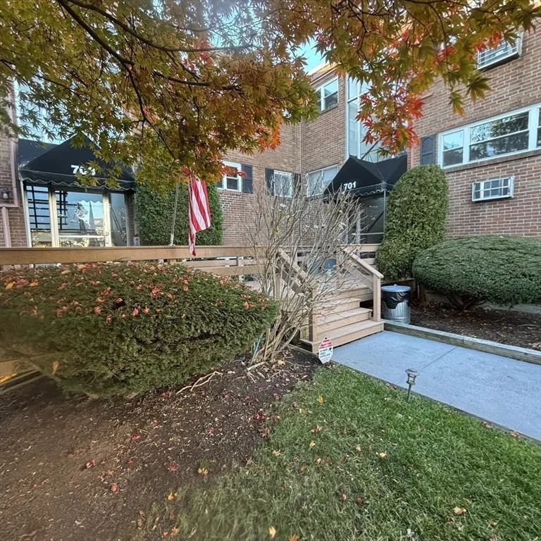 2 bed, 1 bath apartment for rent at 701 Adams St Unit 9, Dorchester — photo 16 of 19