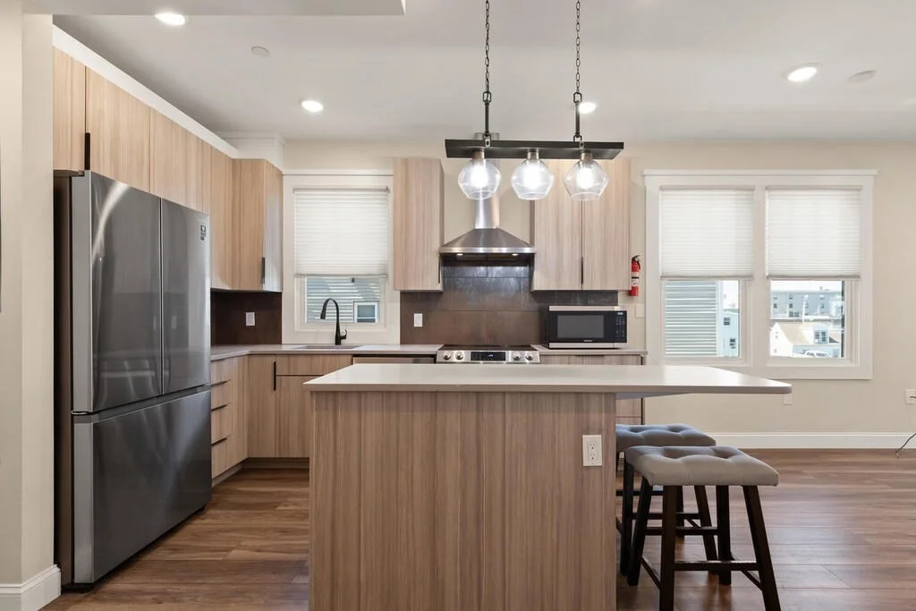 4 bed, 2 bath apartment for rent at 701 E 2nd St Unit 1, South Boston