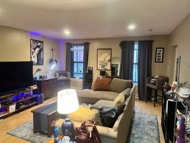 1 bed apartment for rent at 701 Massachusetts Ave Unit 2, Roxbury — photo 1 of 6