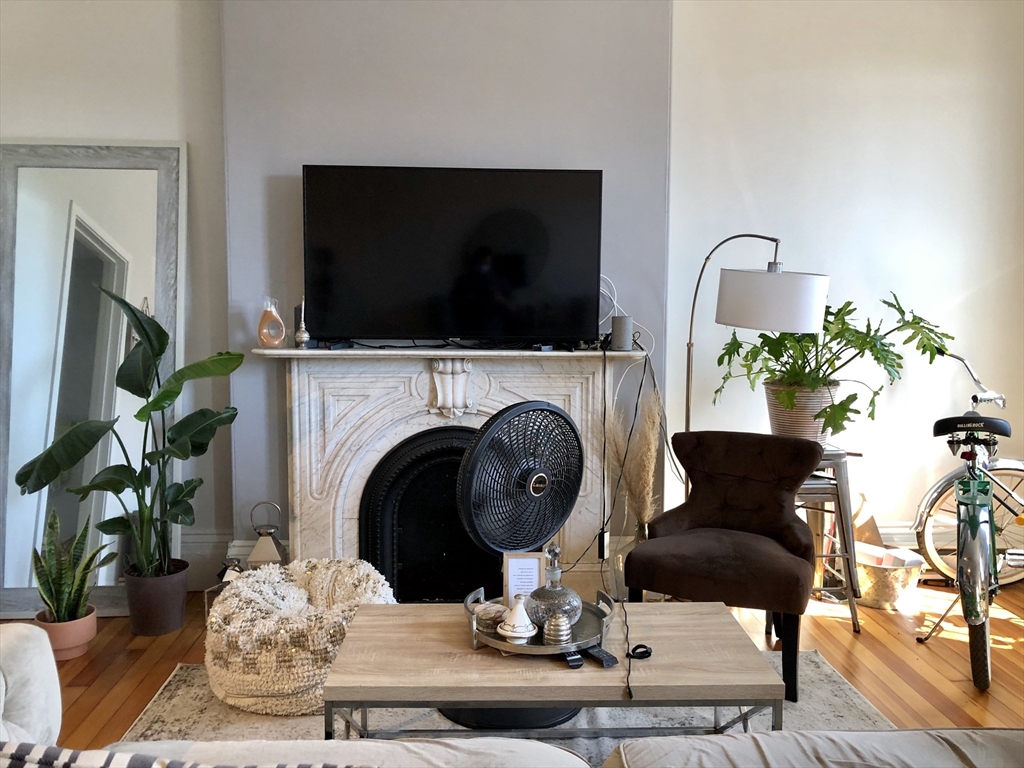 1 bed, 1 bath apartment for rent at 701 Massachusetts Ave Unit 6, South End — photo 3 of 10