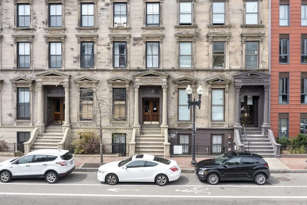 1 bed, 1 bath apartment for rent at 701 Massachusetts Ave Unit 7, South End