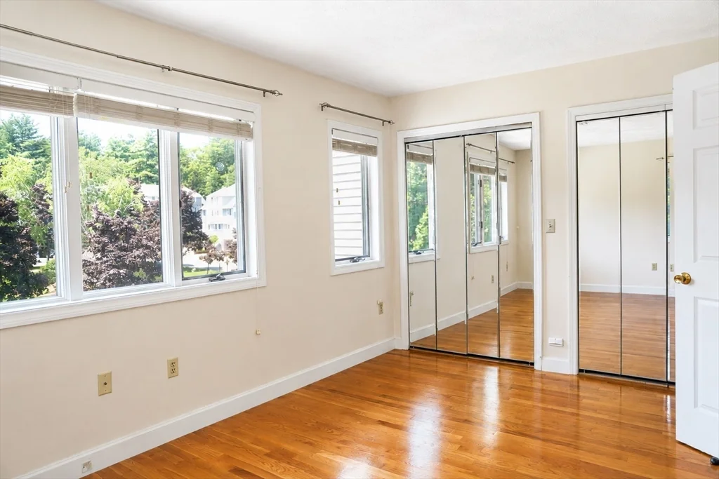 3 bed, 1 bath apartment for rent at 701 Sherwood Forest Ln Unit 701, Saugus — photo 16 of 22