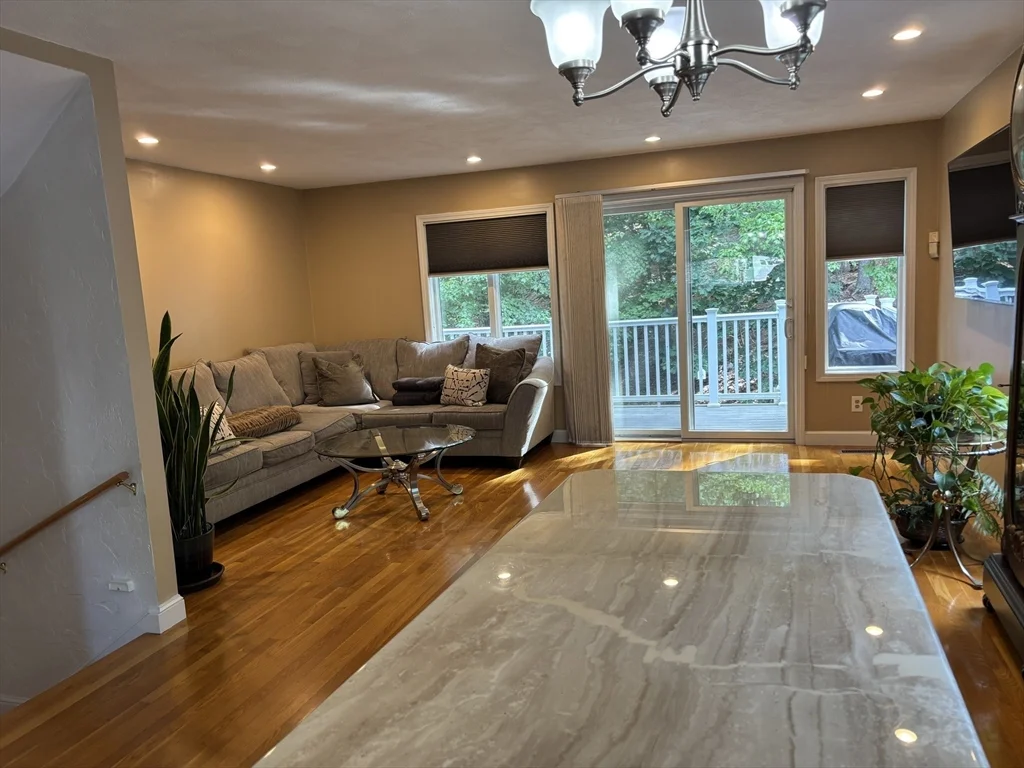 3 bed, 1 bath apartment for rent at 701 Sherwood Forrest Ln Unit 701, North Saugus — photo 19 of 20